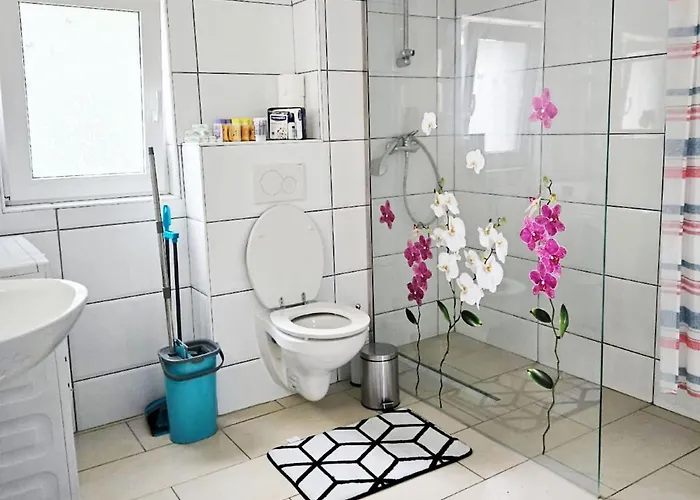 Work & In Апартаменты *